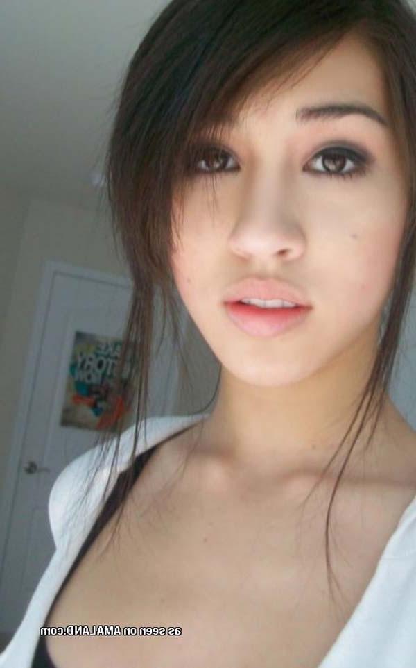 10P Picture compilation of a horny asian gf sucking a stiff cock
