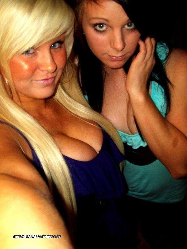 12P Compilation of hot busty amateur self-shooting GFs