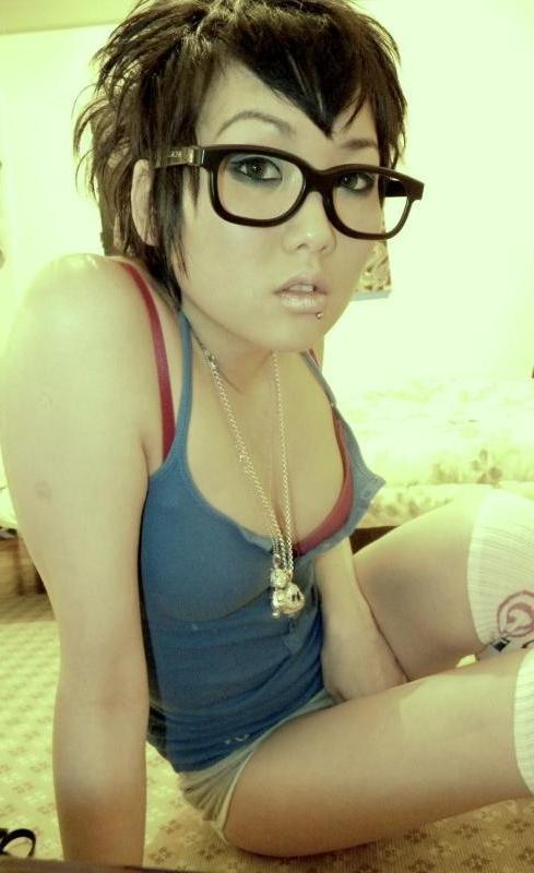 15P Brunette emo chick compilation