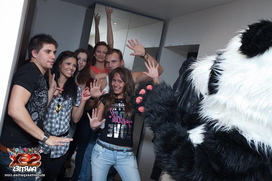 6P Strip dancing and group fucking at party