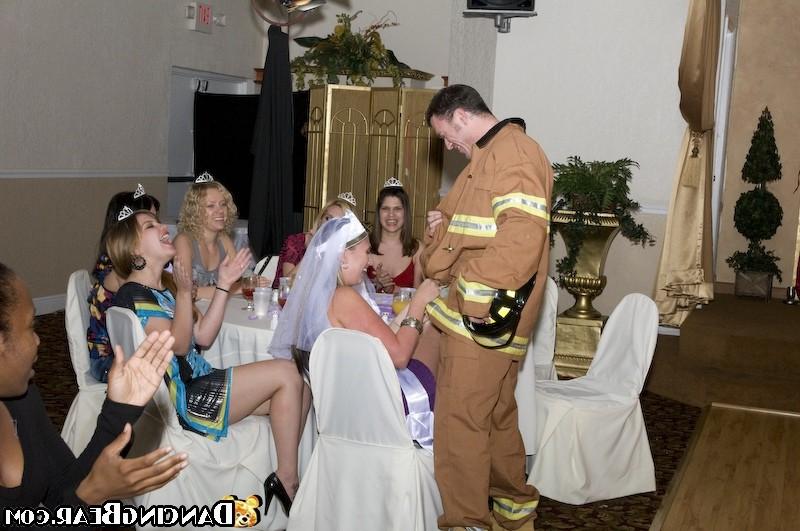 16P Many drunk partygirls sucking and fucking at a wild sex orgy