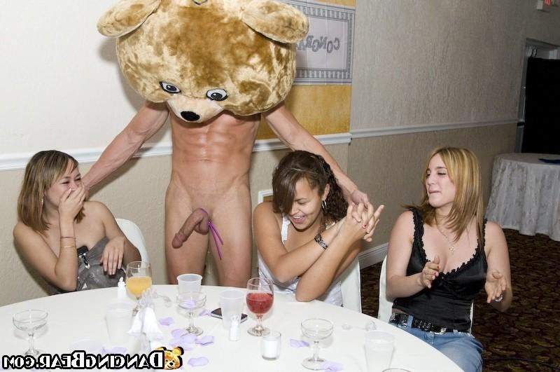 16P Many drunk partygirls sucking and fucking at a wild sex orgy