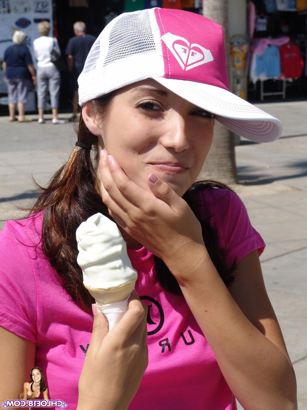 12P Watch Chloe18 lick on that ice cream