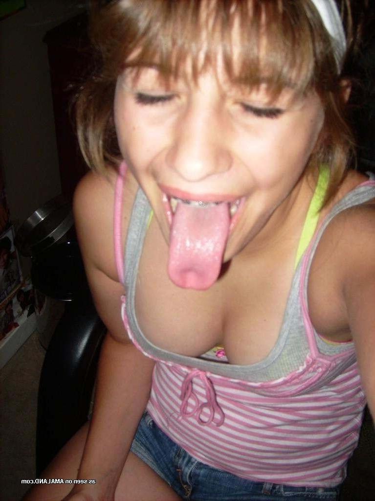 15P Amateur 18 year old girlfriends self shooting in panties for BFs