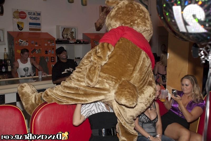 16P Many drunk partygirls sucking and fucking at a wild sex orgy