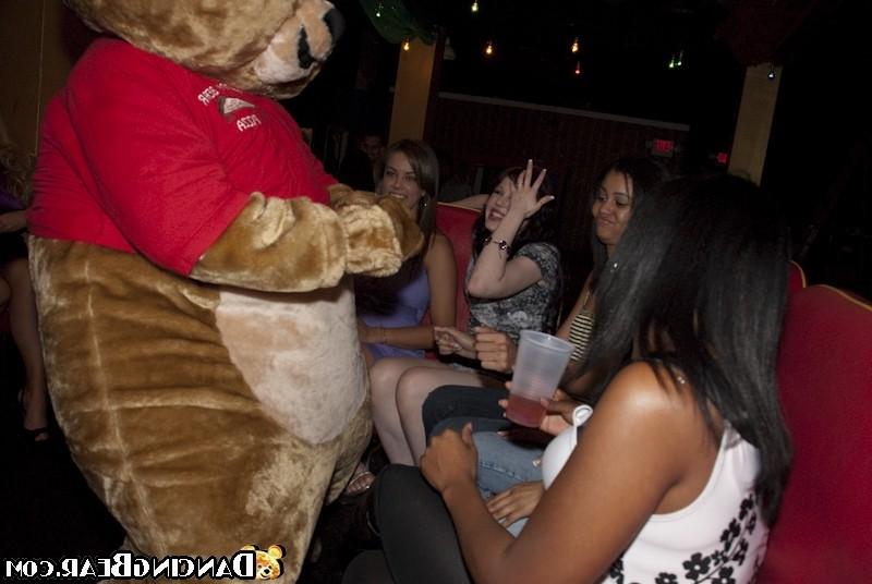 16P Many drunk partygirls sucking and fucking at a wild sex orgy