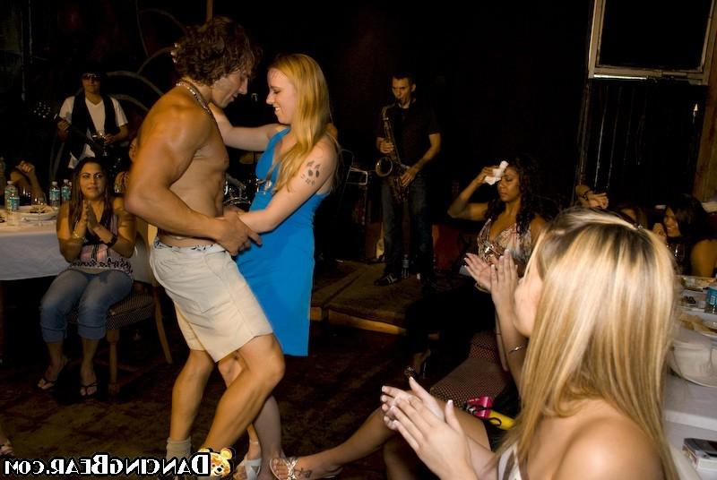 16P Many horny dancing girls get drilled by muscular strippers
