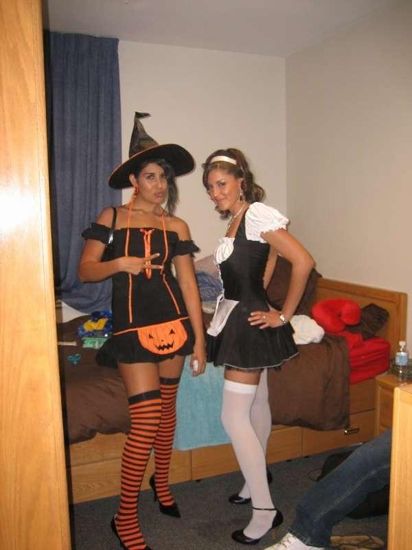 15P Hot Halloween cutie with friends