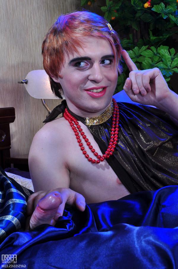 20P Naughty CD guy wakes up his gay mate aching for a sizzling hot a