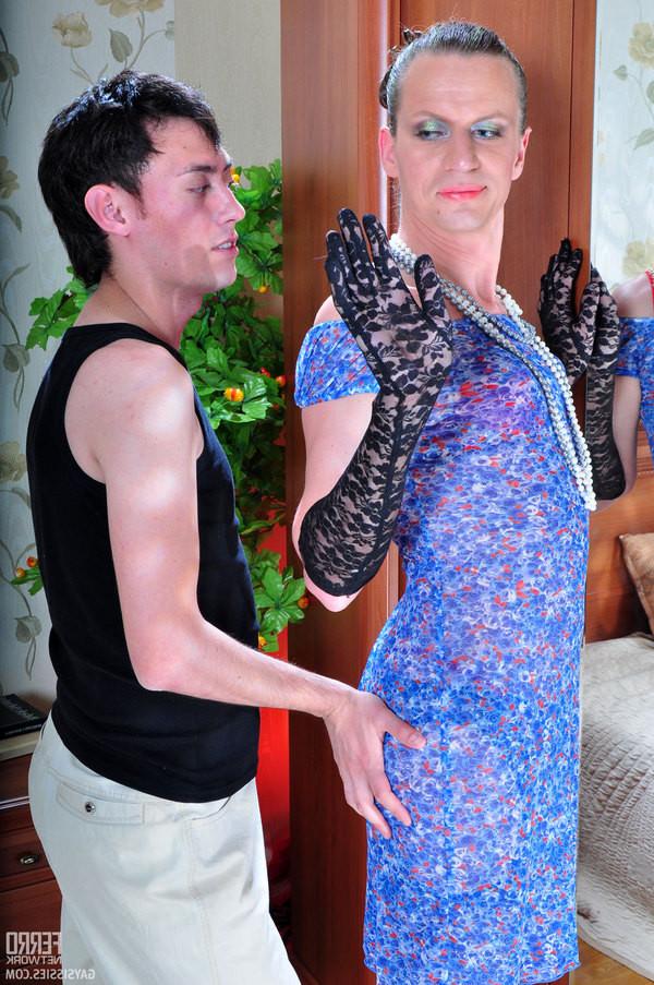 20P All dolledup sissy guy going for oneonone screwing with his male