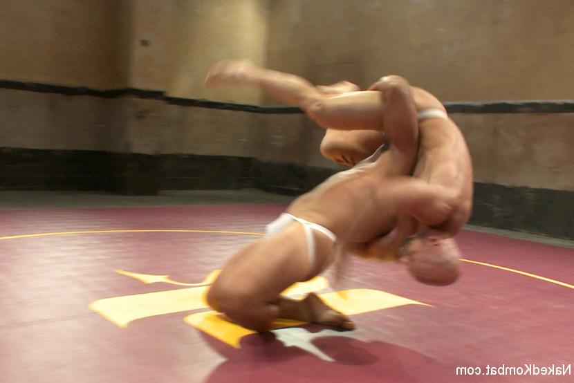 15P OILED MUSCLE Mitch The Machine Vaughn vs Marcus Titan Ruhl