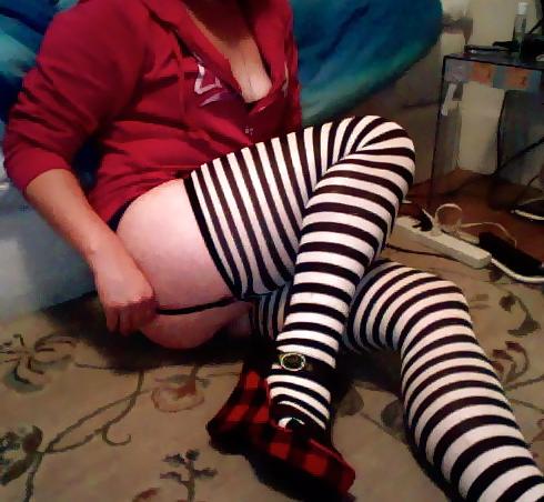 4P Self shot slut