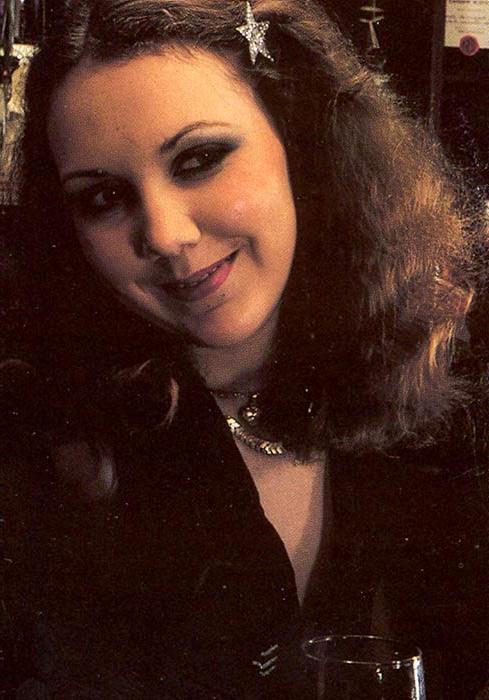 16P Horny seventies girl double penetrated