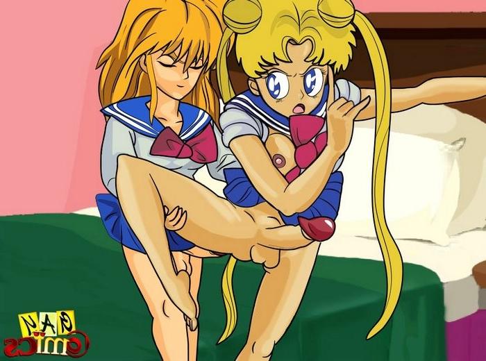 10P Transsexual Sailormoon in action!
