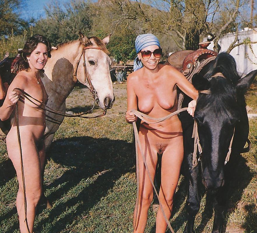 20P Nudist retro 2.