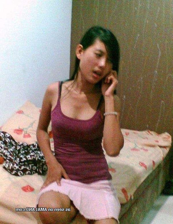 12P Hairy teen Asian cunt and nice tits