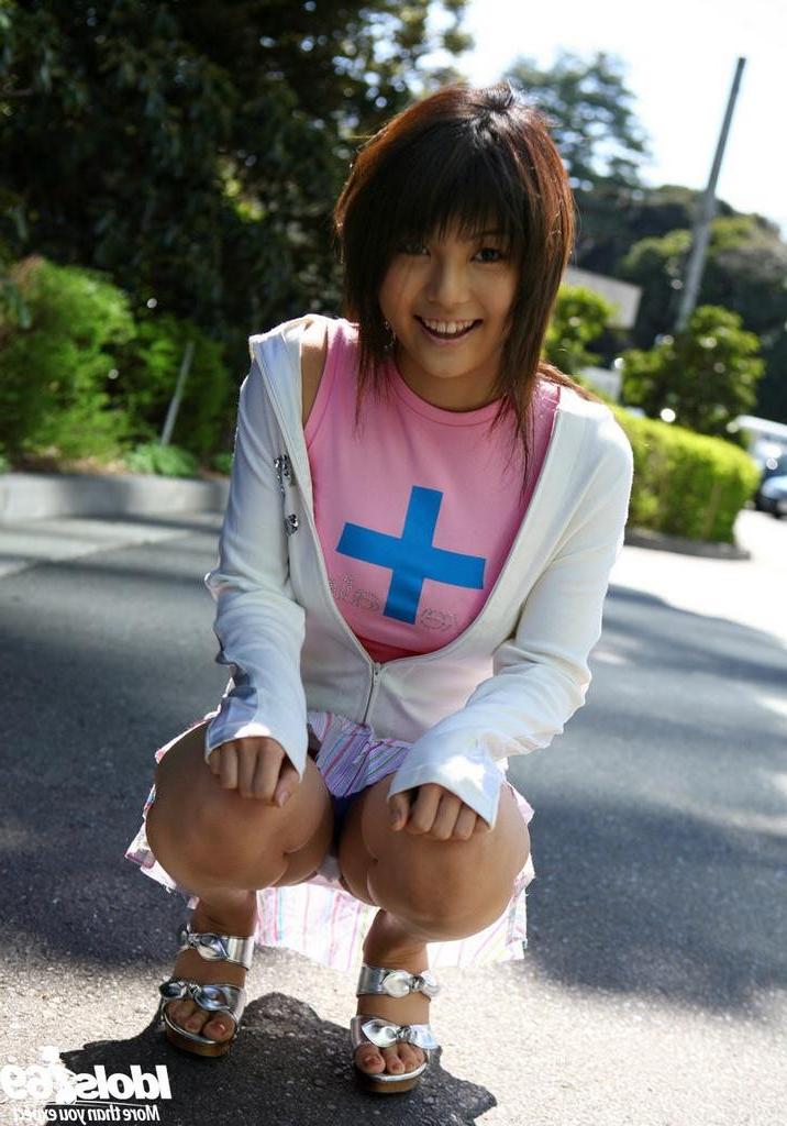 15P Cute Asian teen with hairy pussy teases in panties