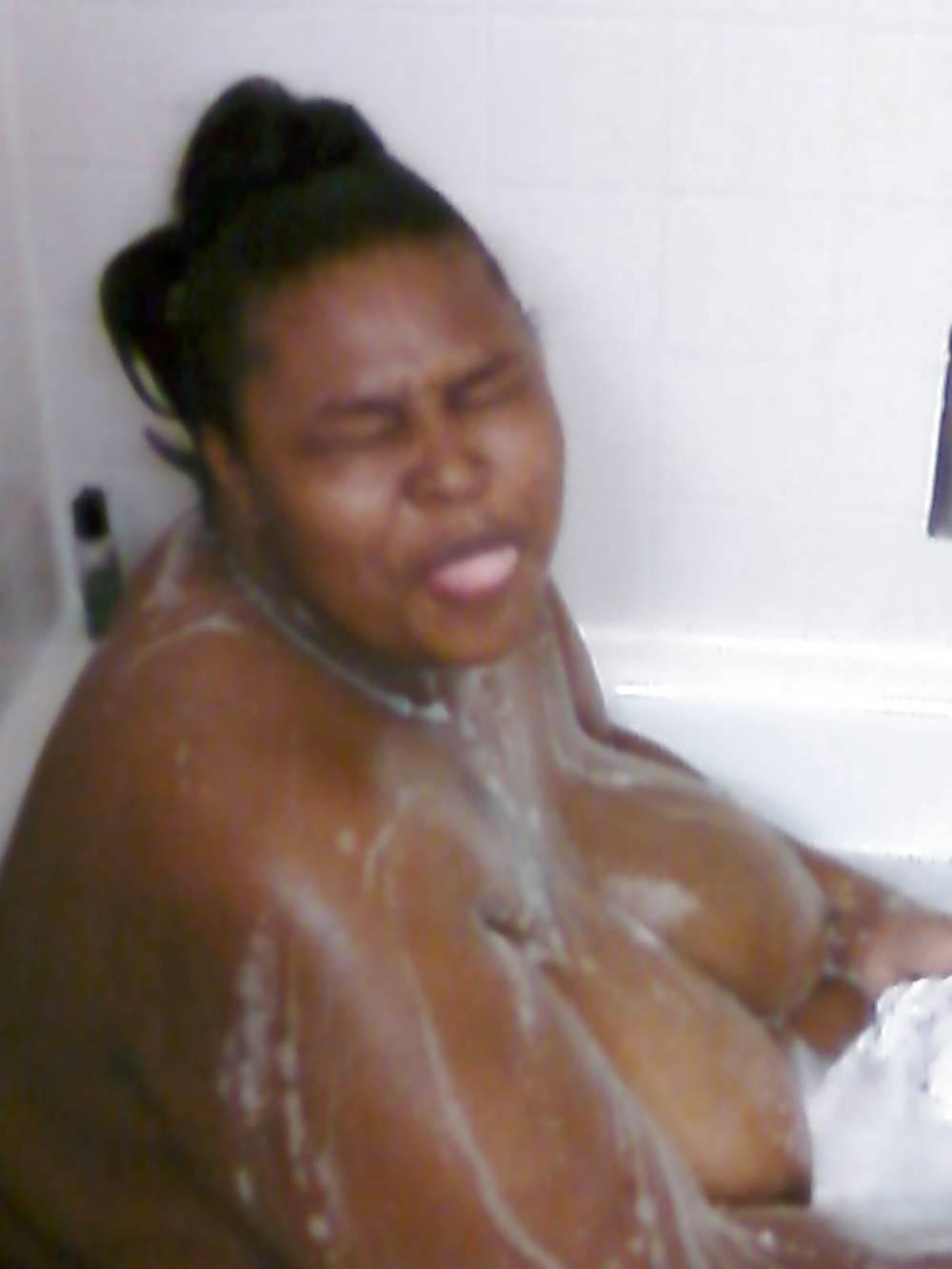 12P Who Wana Lick My Body