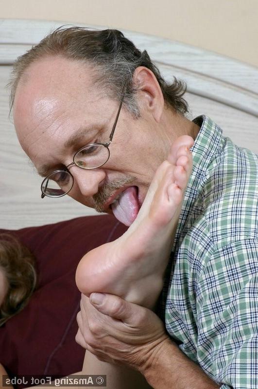 12P Virginal girl giving a foot job
