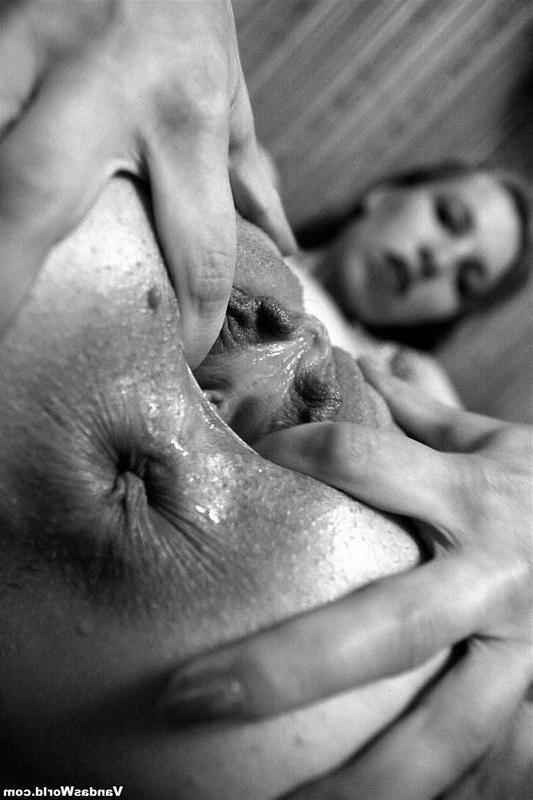 15P extreme cunt stretching and ass prolapse