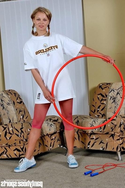 15P Cutie does hula-hoop workouts in pink fishnets