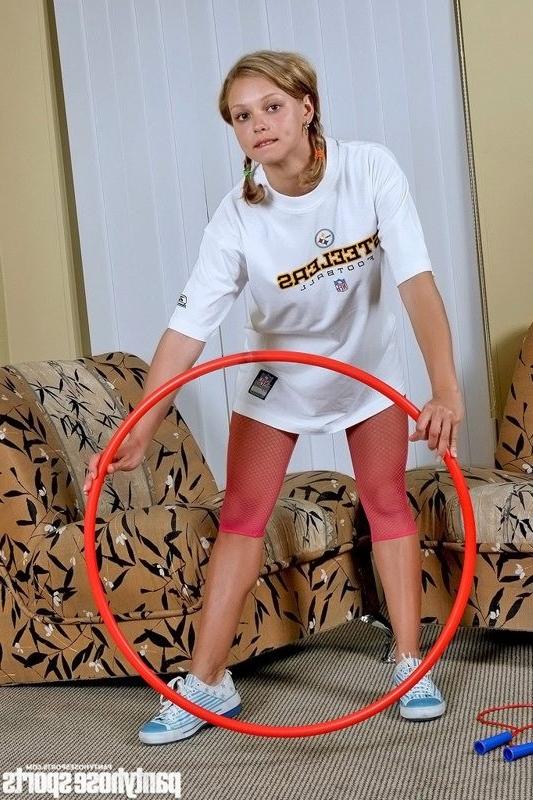 15P Cutie does hula-hoop workouts in pink fishnets