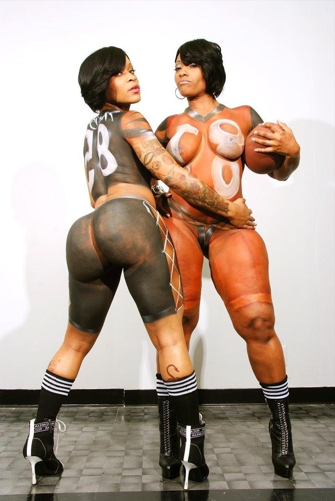 16P Cherokee D Ass and Bodyxxx as football players