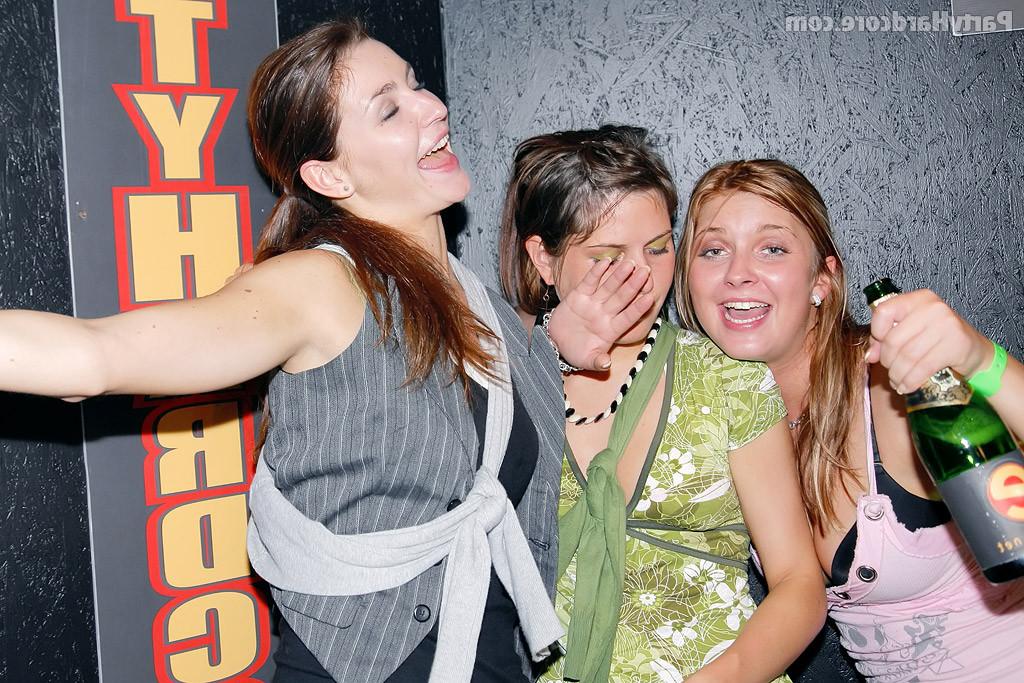15P Horny amateur drunk sluts hardcore fucking at party