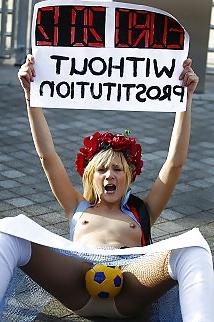 19P FEMEN - cool girls protest by public nudity