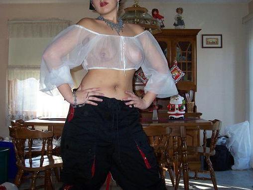 12P see my hot girlfriends tits and pussy