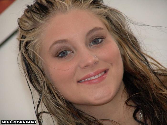 16P Blue eyed Bailey getting her tits and ass banged