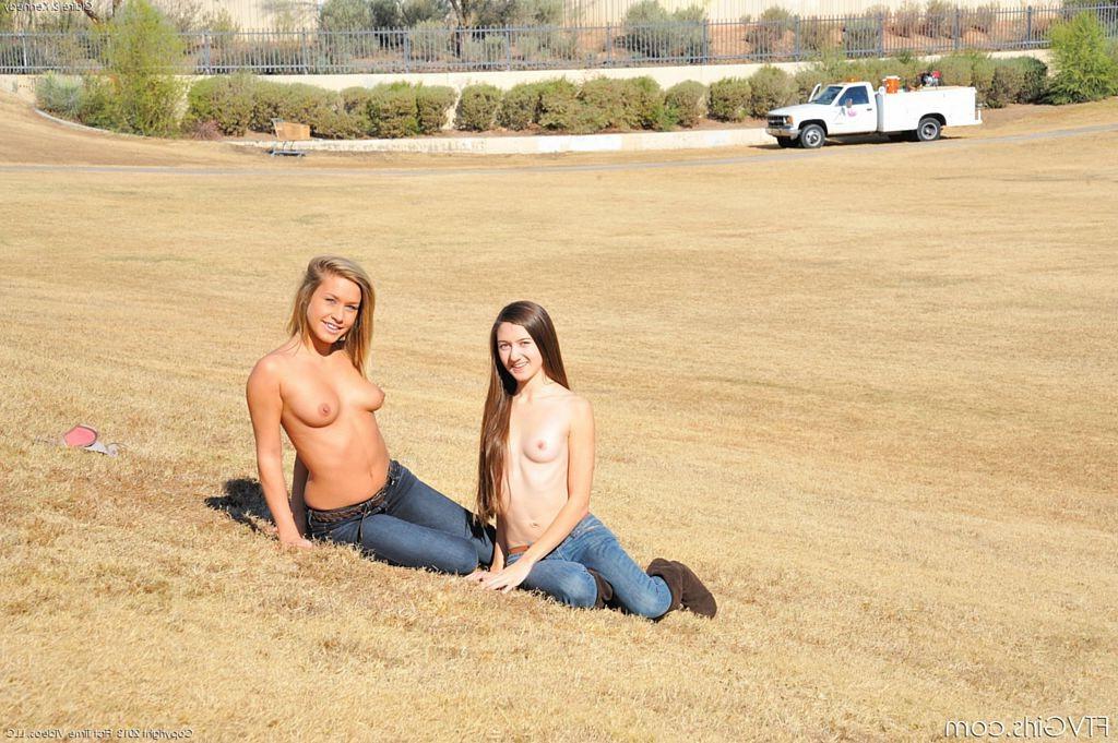 15P Kennedy Leigh seduces her teen girlfriend for pussy licking