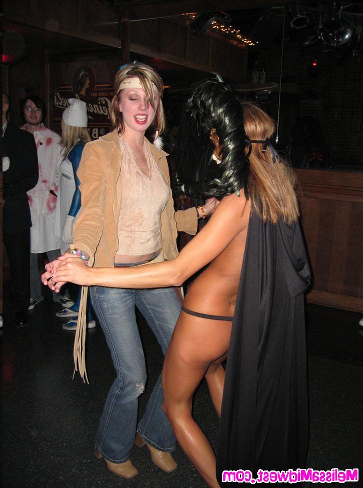 16P Melissa Midwest out on Halloween as Eyes Wide Shut