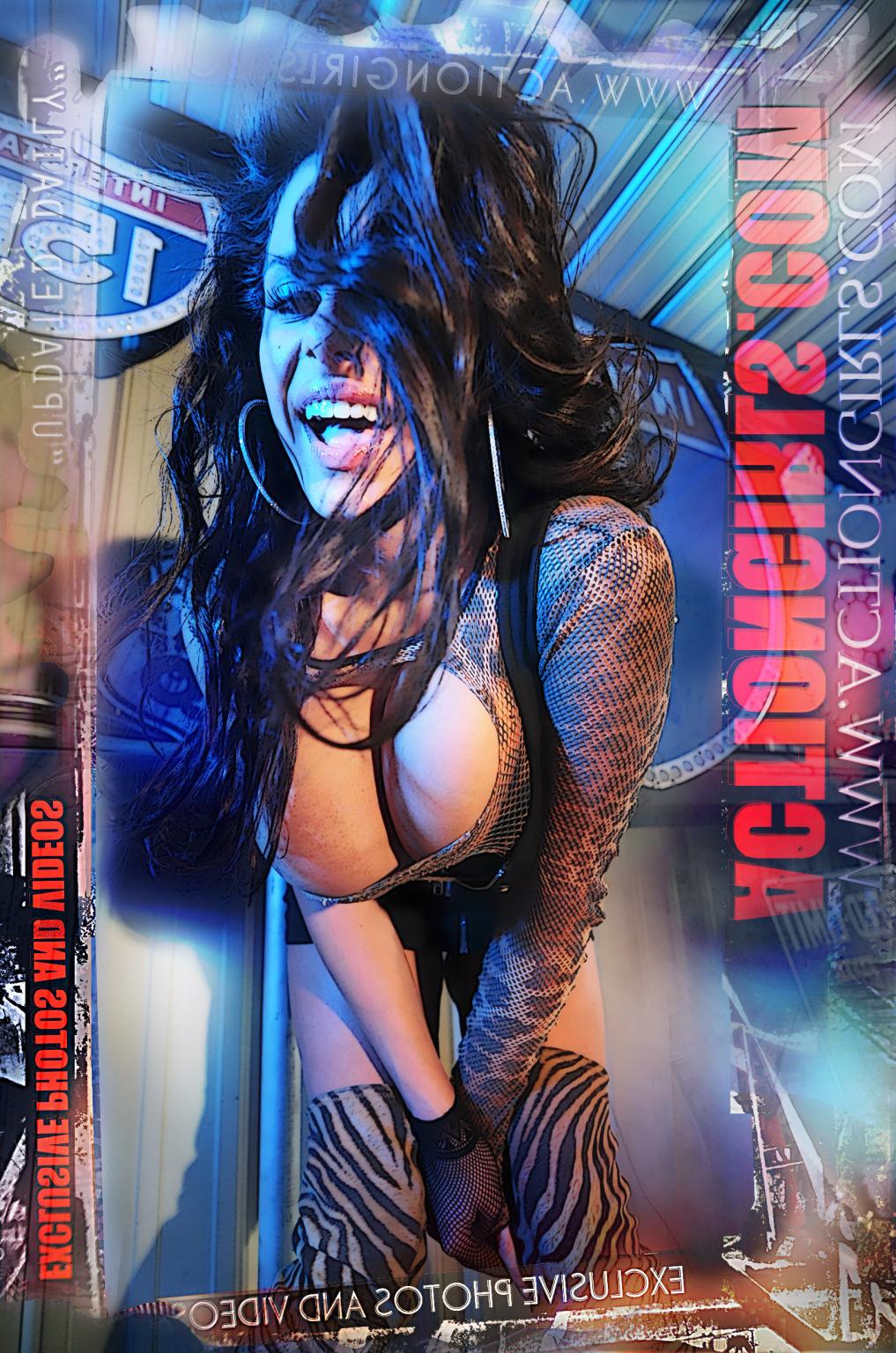 16P Exclusive Actiongirls Web Posters Deluxe Photos Actiongirls.com