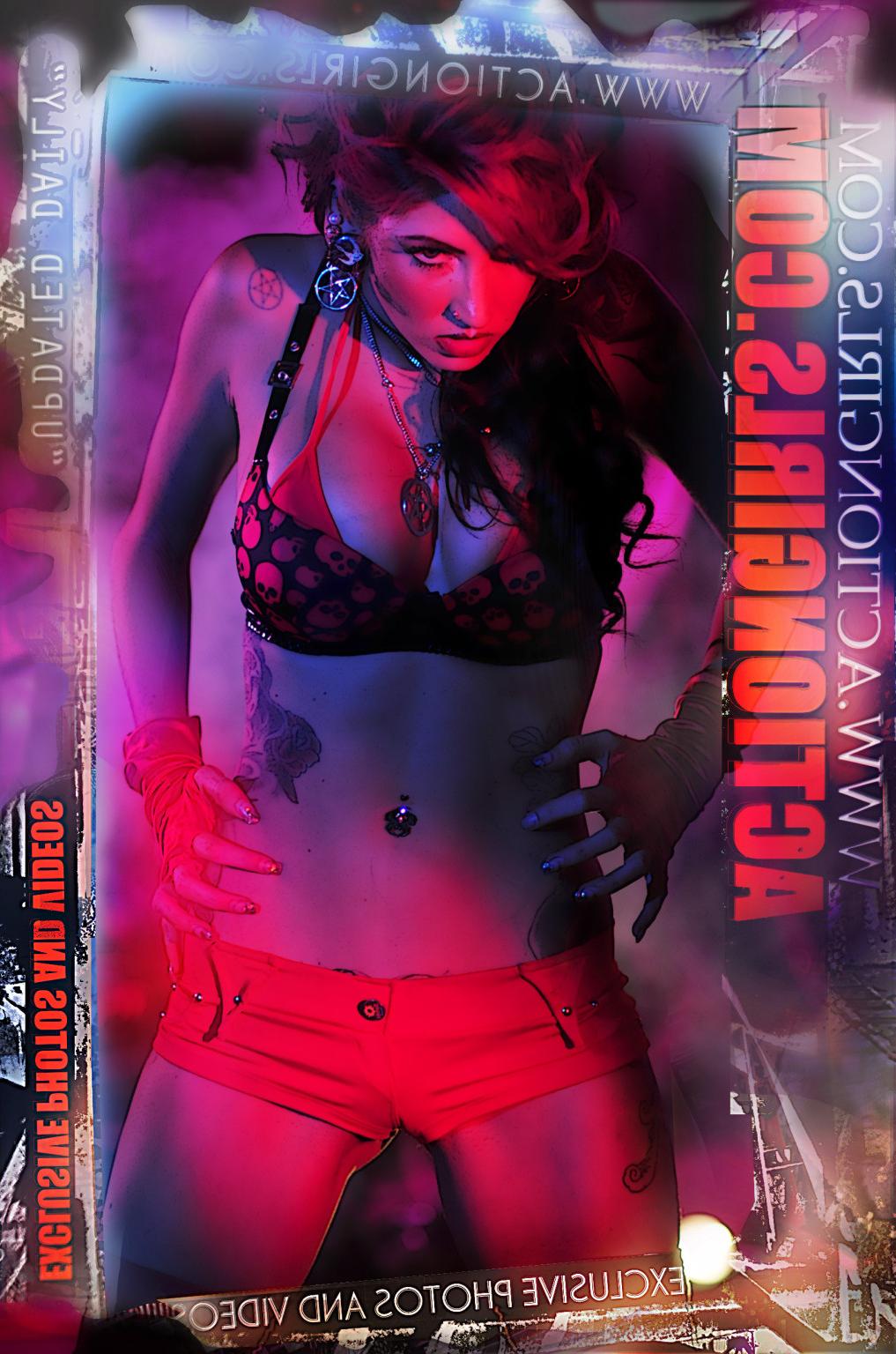 16P Exclusive Actiongirls Web Posters Deluxe Photos Actiongirls.com