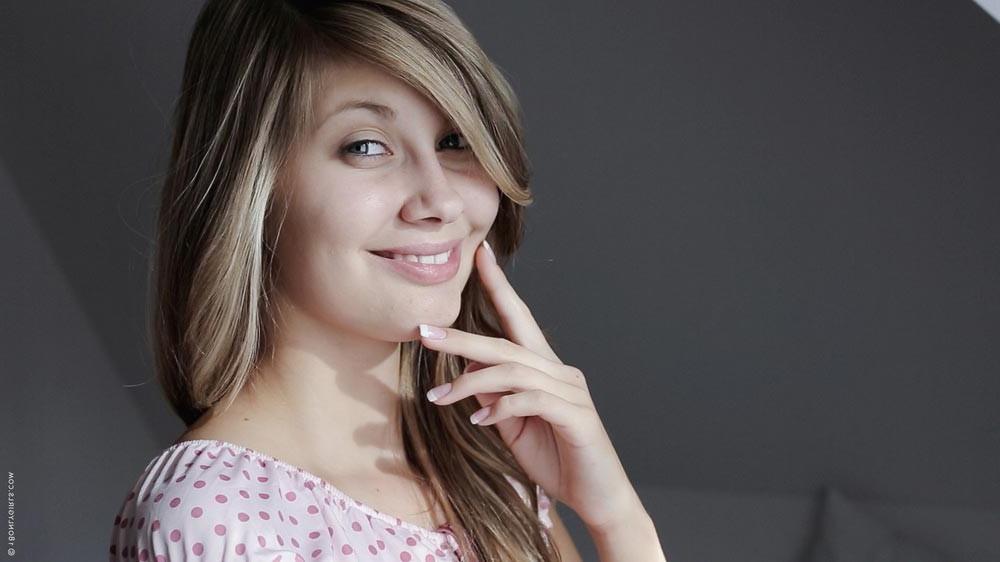15P Sexy all natural busty teen in heat