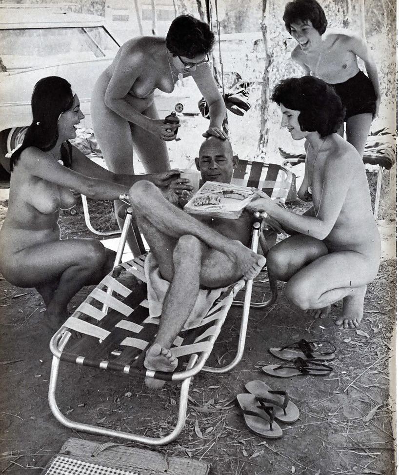 19P More naked girls (Vintage)