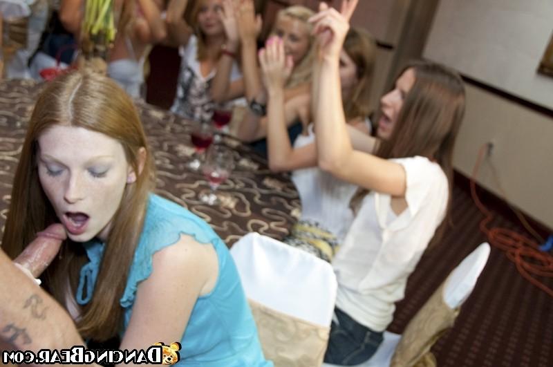 16P Horny male strippers with big cocks screwing chicks on party