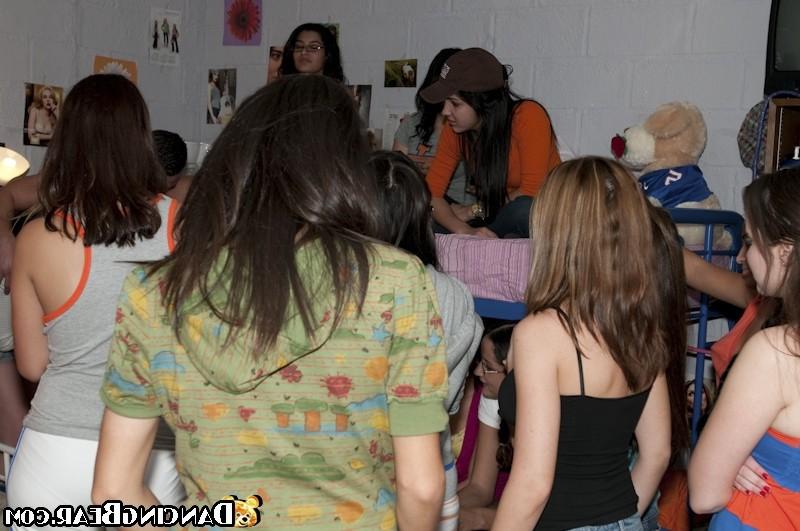 16P Naughty chicks blowing big hard cocks on private party