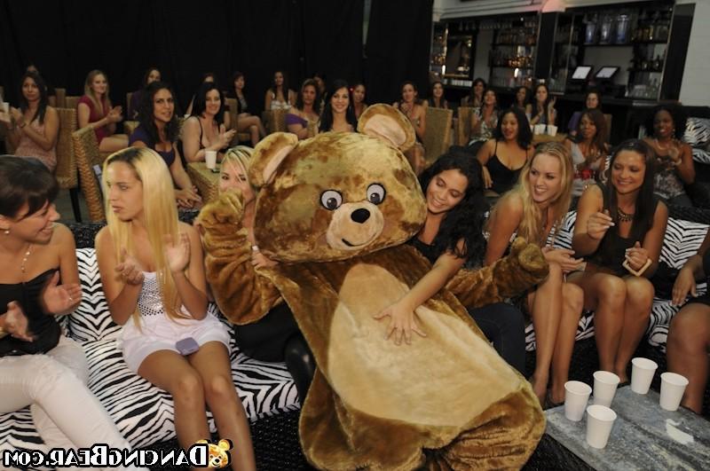 16P Pretty cuties get gaped by big guys at wild hardcore party