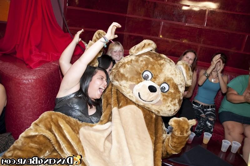 16P Pretty cuties get gaped by big guys at wild hardcore party