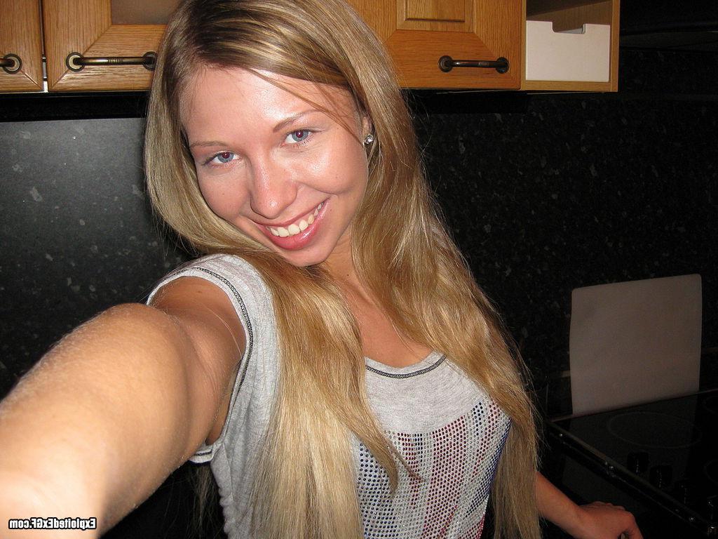 15P Teen girlfriend self shoting