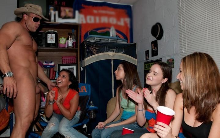 16P Hot bodied strangers give ramrods to drunk party girls
