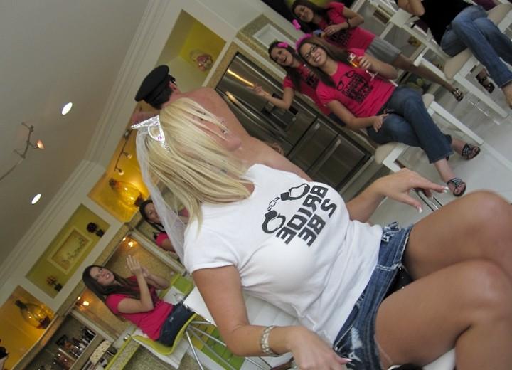 16P Drunk partygirls sucking and fucking at a wild sex orgy