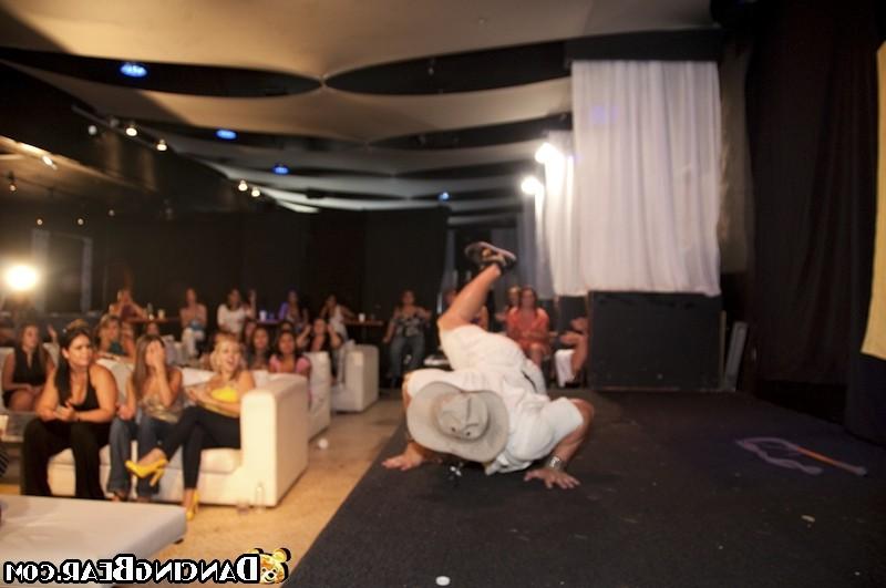 16P Naughty chicks blowing big hard cocks on private party