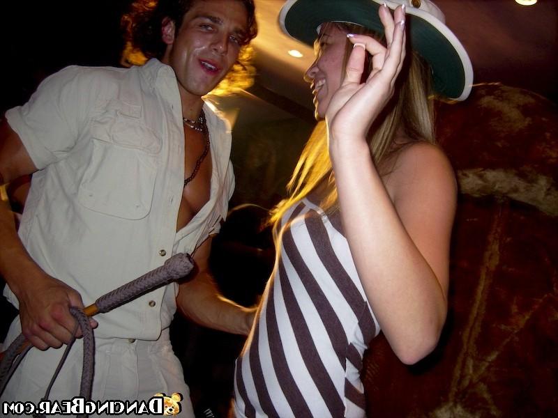16P Handsome seducers drilling all chicks at hardcore party