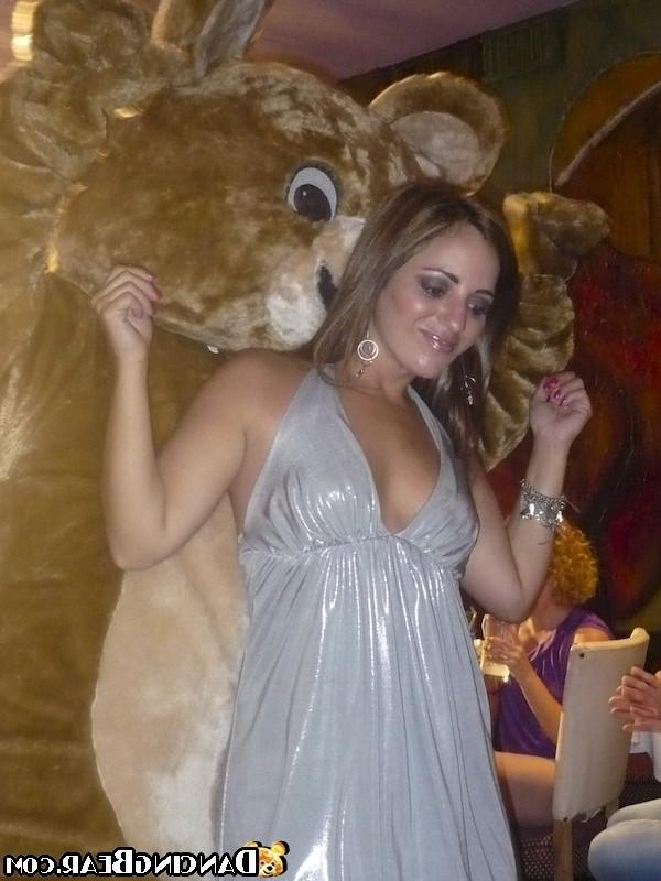 16P Handsome seducers drilling all chicks at hardcore party