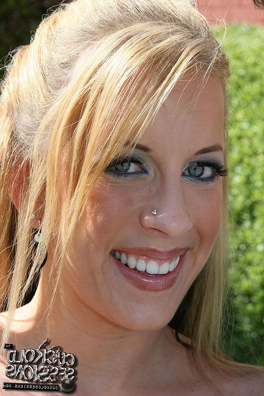 15P Sexy girl Desire Moore gets double penetration at wild interracial gangbang