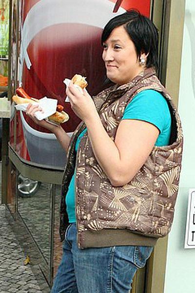 12P The arousing, sexy fat girl meets the guy at the hot dog stand and is soon impal