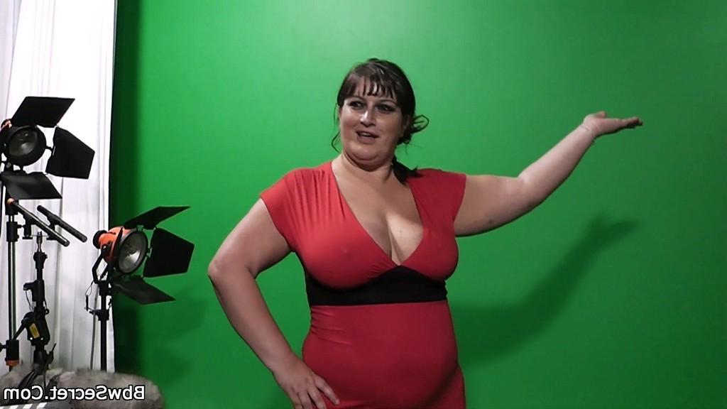 12P Guy films and fucks a cute BBW hottie and then his wife comes into the studio